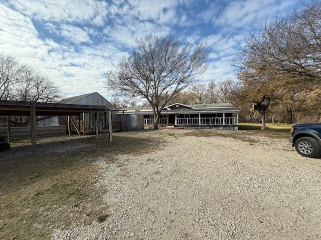 129 Mill Creek Drive, Weatherford, TX 76085