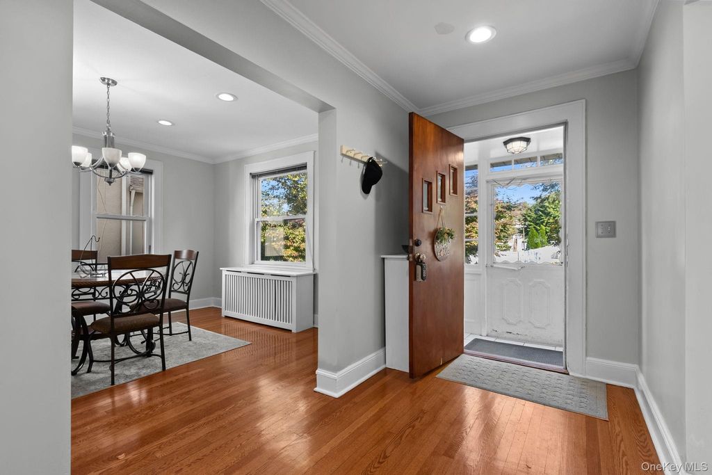 24 Wesley Avenue, Port Chester, NY 10573 — photo 2