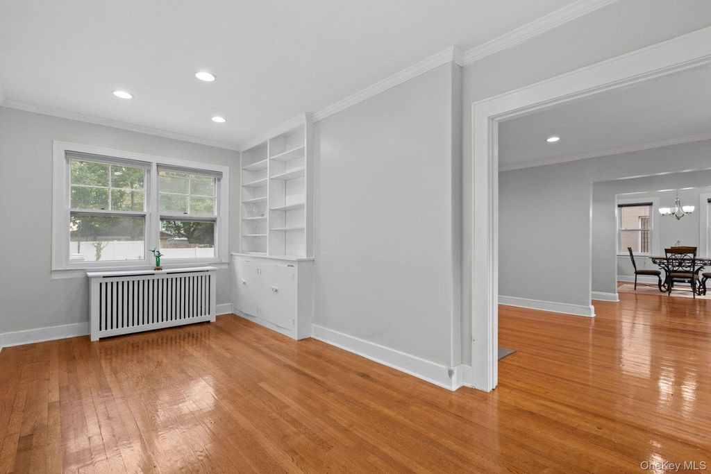 24 Wesley Avenue, Port Chester, NY 10573 — photo 4