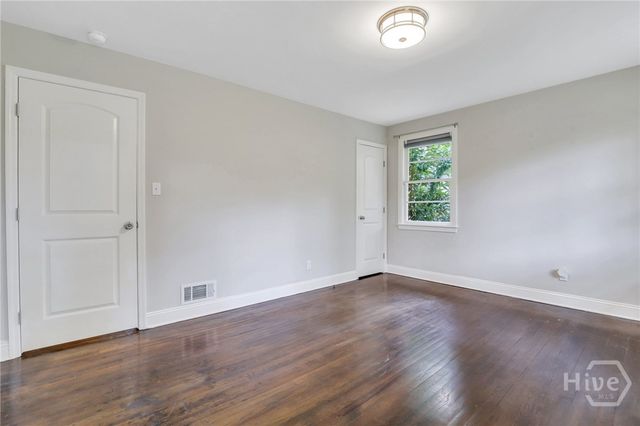 5215 Habersham Street, Savannah, GA 31405