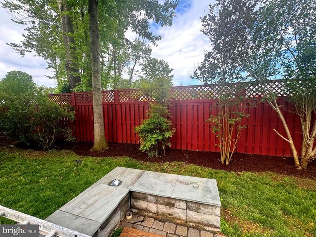 8808 BLACK ALDER DR, Alexandria, VA 22309