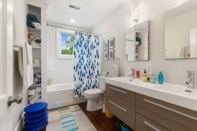 72 Townsend Rd 72, Belmont, MA 02478