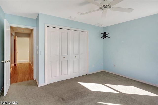 86 Dolphin CIR, Naples, FL 34113