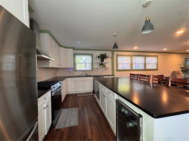 2211 E River Street, Anderson, SC 29621