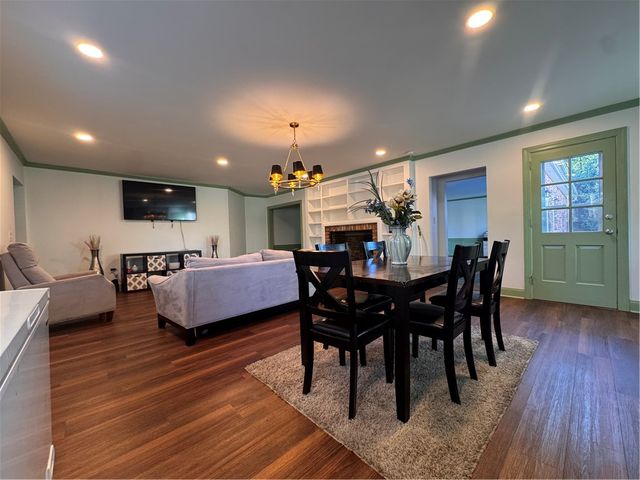2211 E River Street, Anderson, SC 29621