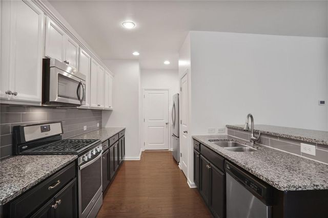 268 Stone Park Drive, Woodstock, GA 30188