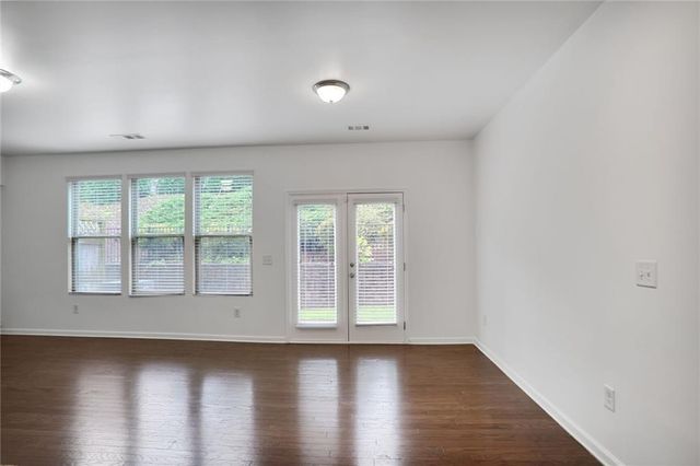 268 Stone Park Drive, Woodstock, GA 30188
