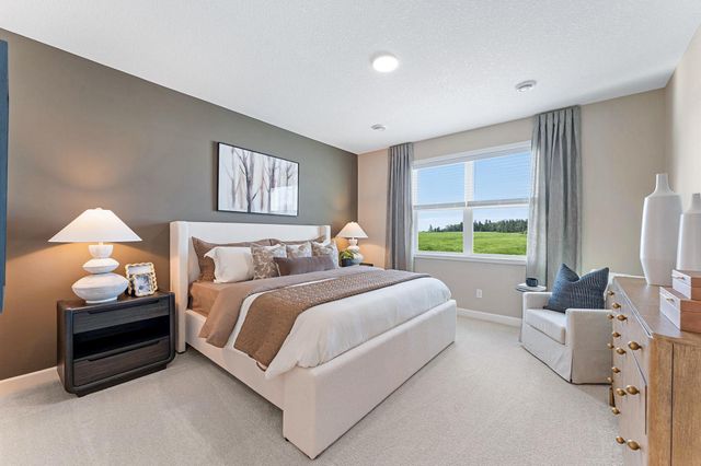 5222 Long Pointe Bay, Woodbury, MN 55129