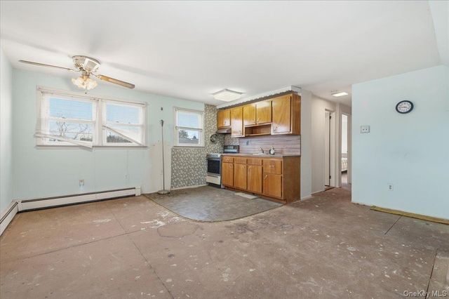 158 Burns Avenue, Hicksville, NY 11801