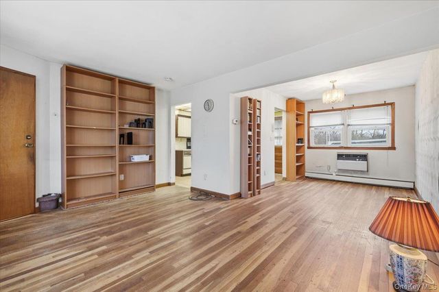 158 Burns Avenue, Hicksville, NY 11801