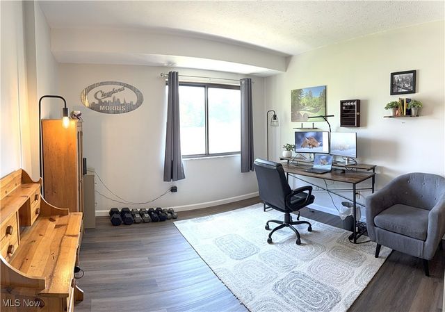 1480 Cedarwood Drive 21F, Westlake, OH 44145