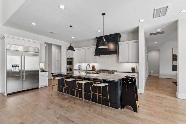 10110 Mariner Oaks Drive, Missouri City, TX 77459