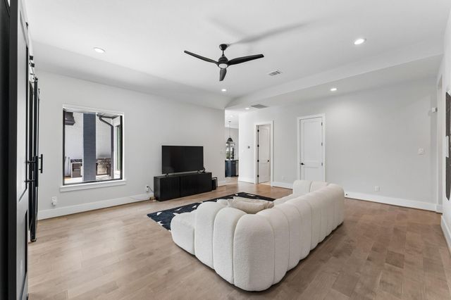 10110 Mariner Oaks Drive, Missouri City, TX 77459