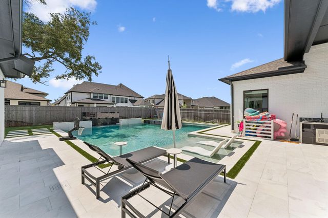 10110 Mariner Oaks Drive, Missouri City, TX 77459