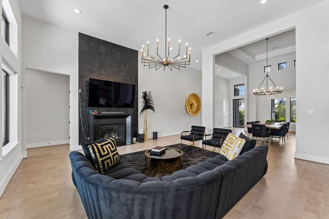 10110 Mariner Oaks Drive, Missouri City, TX 77459