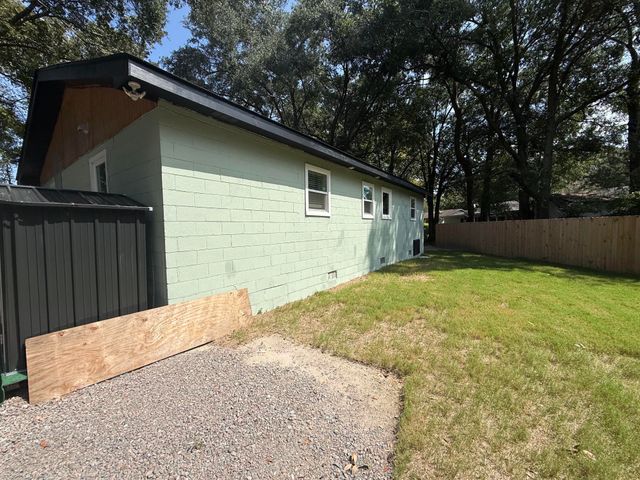 1429 Alma Street, Charleston, SC 29407