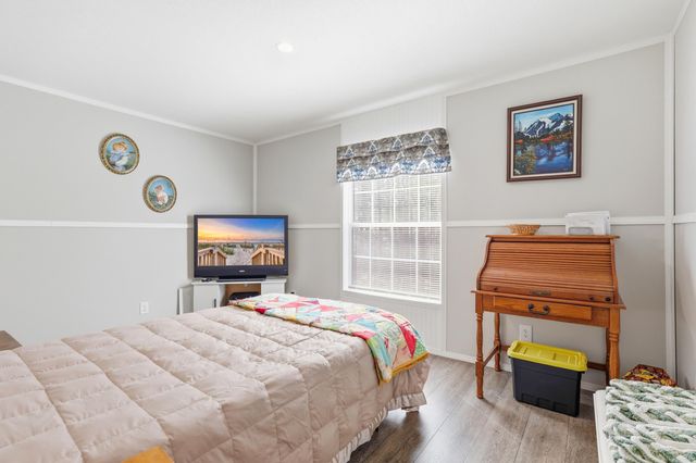6349 Olga Ln., Loris, SC 29569