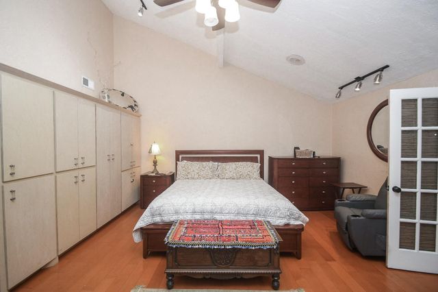 1619 Overland Pass, Sugar Land, TX 77478