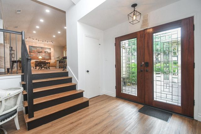 1619 Overland Pass, Sugar Land, TX 77478