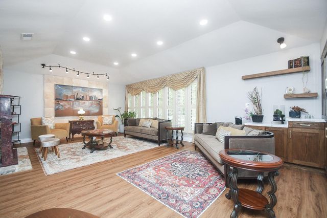 1619 Overland Pass, Sugar Land, TX 77478