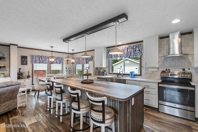 835 Bogie Lane SW, Carolina Shores, NC 28467