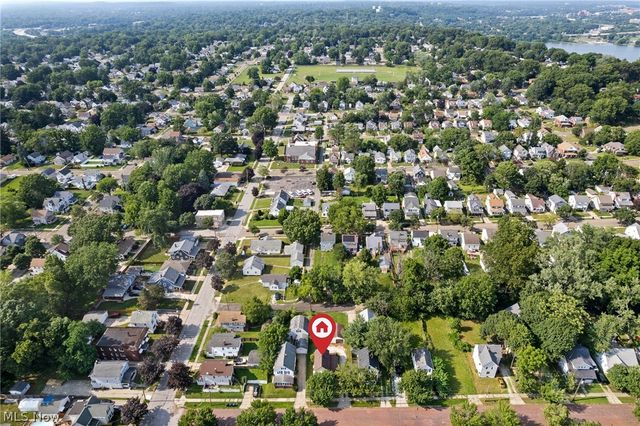 777 Montana Avenue, Akron, OH 44314