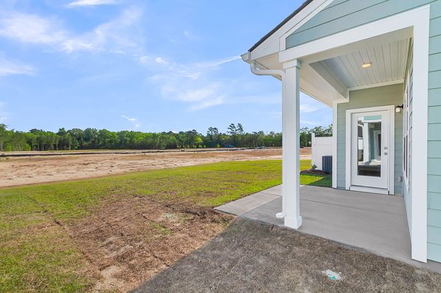 5085 Blackberry Lane, Ravenel, SC 29470
