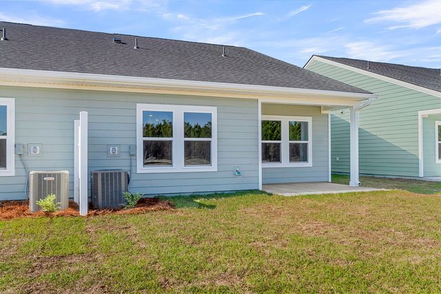 5085 Blackberry Lane, Ravenel, SC 29470