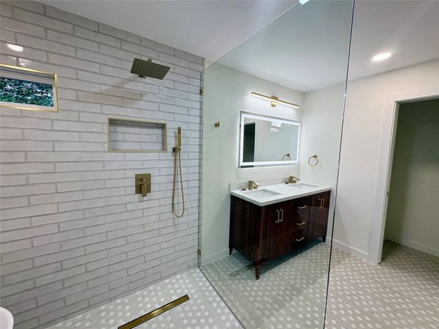 9920 Greenfield Drive, Dallas, TX 75238