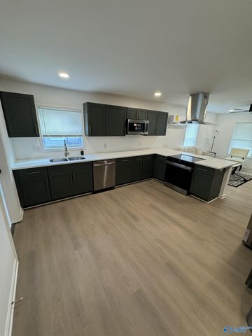 2912 2nd Avenue, Huntsville, AL 35805