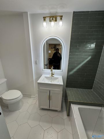 2912 2nd Avenue, Huntsville, AL 35805