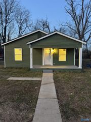 2912 2nd Avenue, Huntsville, AL 35805