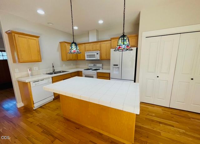 20653 Foxborough Lane, Bend, OR 97702