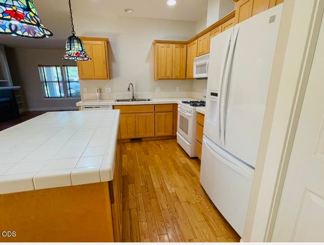 20653 Foxborough Lane, Bend, OR 97702
