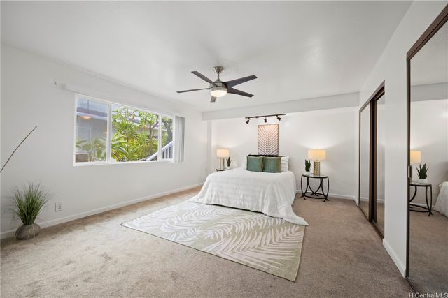 802 Pahumele Place, Kailua, HI 96734