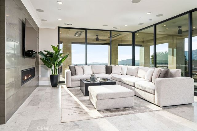 4485 Broken Spur Road, La Verne, CA 91750