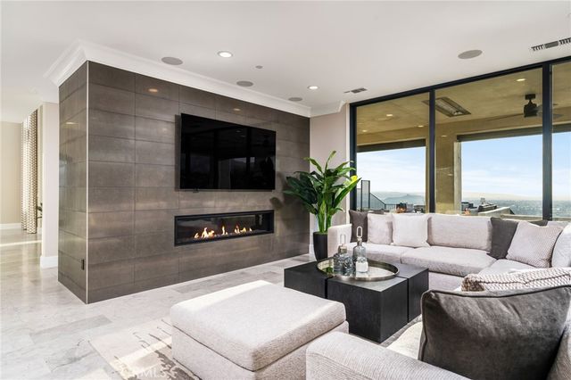 4485 Broken Spur Road, La Verne, CA 91750