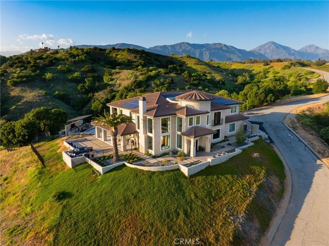 4485 Broken Spur Road, La Verne, CA 91750