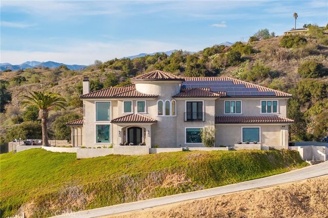 4485 Broken Spur Road, La Verne, CA 91750