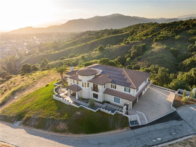 4485 Broken Spur Road, La Verne, CA 91750