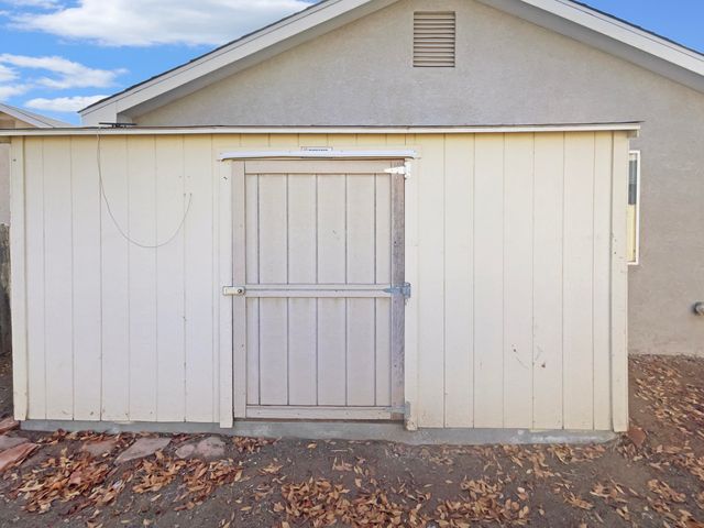 209 Vista Del Angel SW, Albuquerque, NM 87121