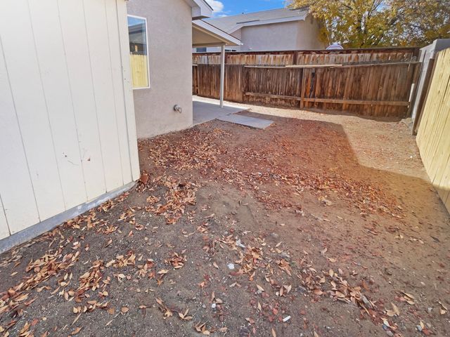 209 Vista Del Angel SW, Albuquerque, NM 87121