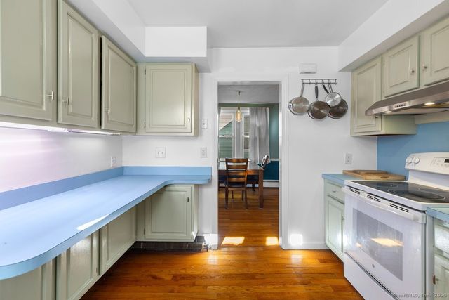 75 Townsend Avenue, New Haven, CT 06512