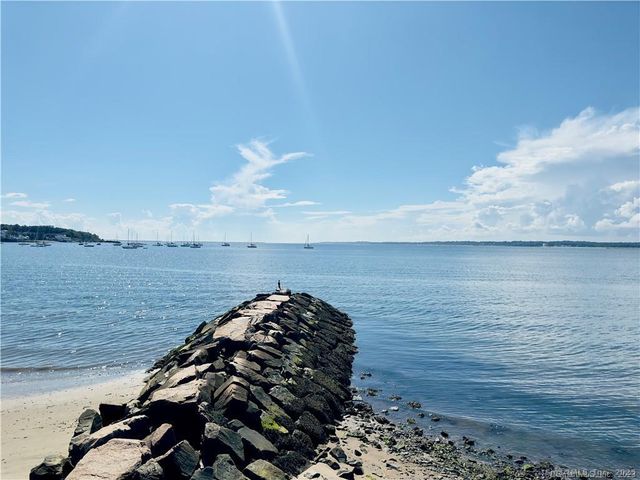 75 Townsend Avenue, New Haven, CT 06512