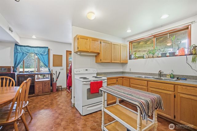 8120 Gordon Road, Concrete, WA 98237