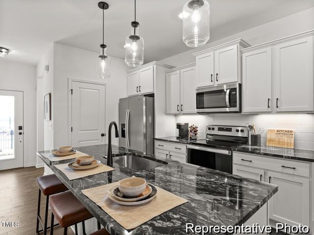 220 N District Avenue 271, Clayton, NC 27527