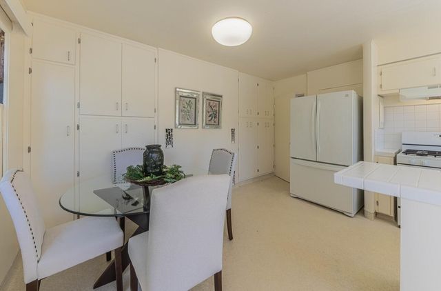 665 Hillcrest Avenue, Pacific Grove, CA 93950