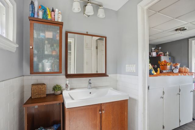 122 Williams Street, Meriden, CT 06450