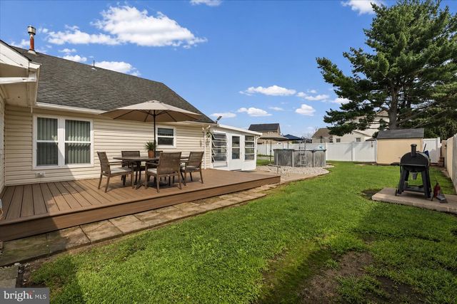 20 S MARS DR, Sewell, NJ 08080