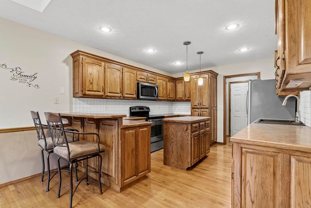 1395 W Evans Street, Springfield, MO 65810